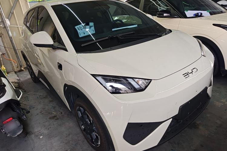 Used BYD Seagull 2025 Smart Drive Version 305 km Freedom Edition Front Right 45 Deg