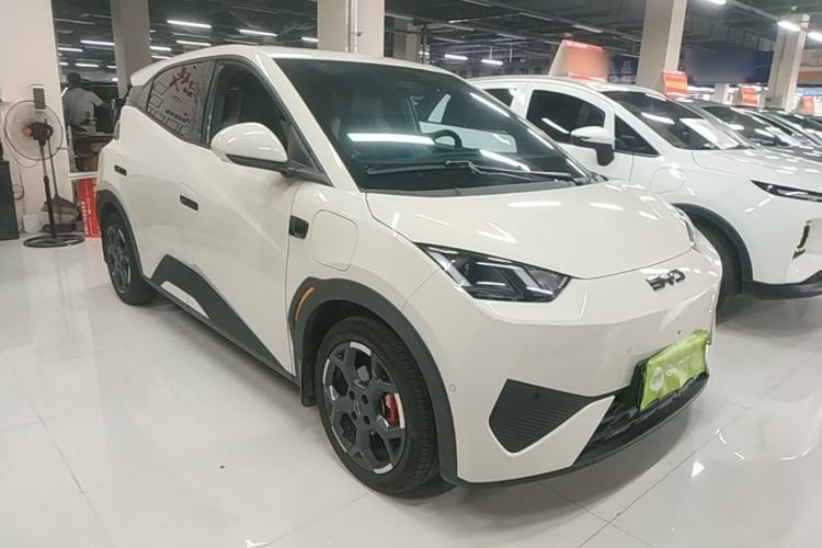Used BYD Seagull 2025 Smart Drive Version 305 km Freedom Edition Front Right 45 Deg