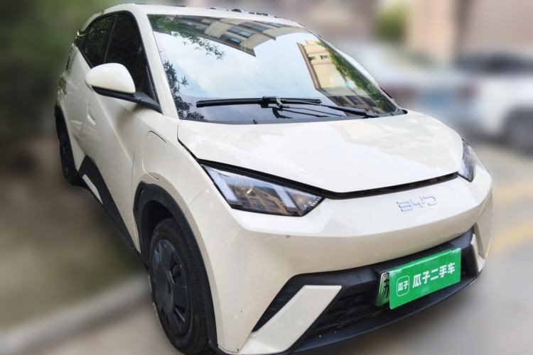Used BYD Seagull 2025 305km Active Version Front Right 45 Deg