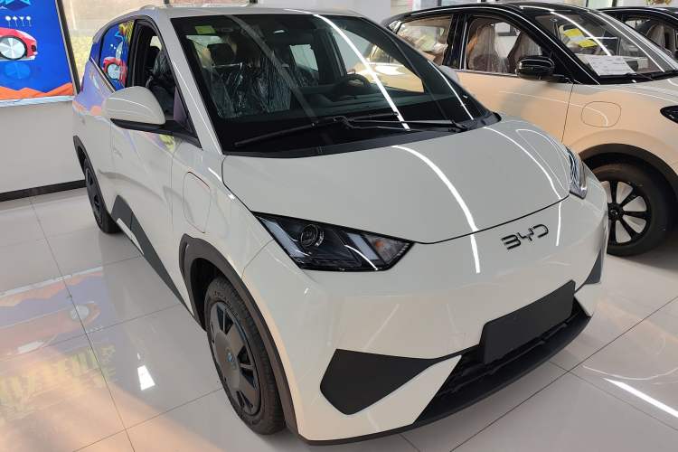 Used BYD Seagull 2025 Intelligent Driving Version 305 km Dynamic Edition Front Right 45 Deg