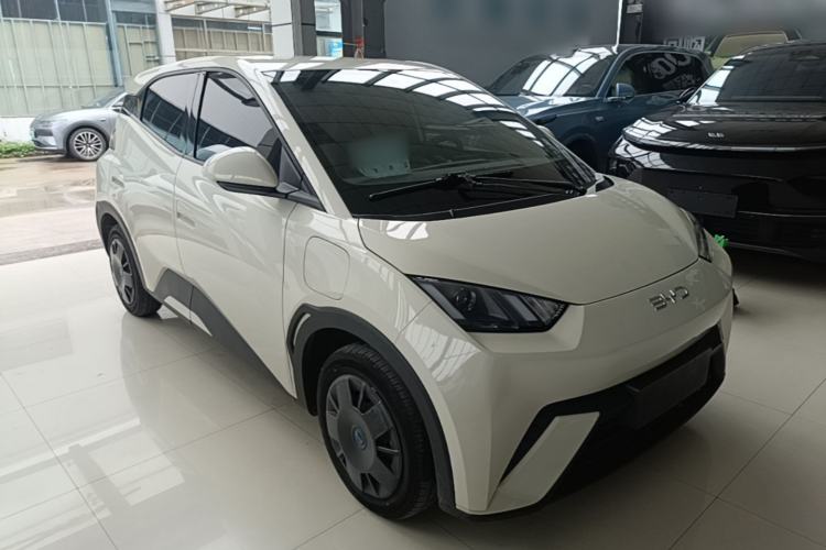 Used BYD Seagull 2025 305km Active Version Front Right 45 Deg