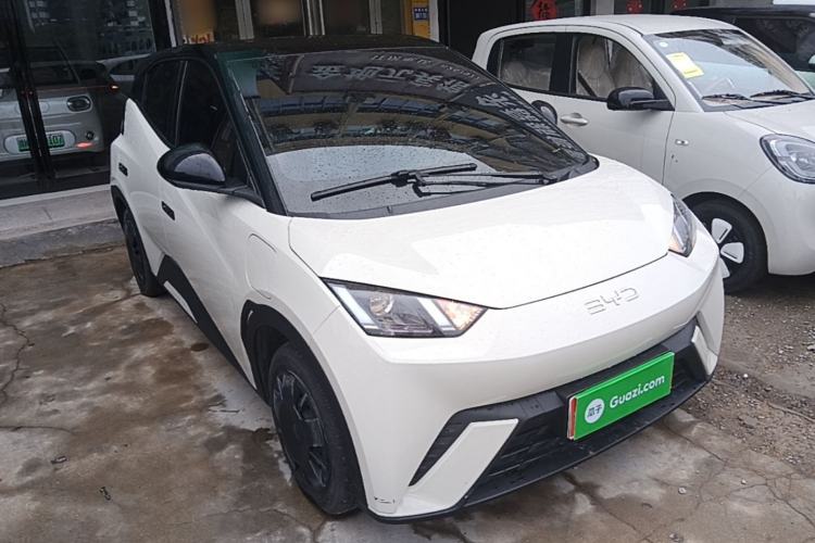 Used BYD Seagull 2025 305km Active Version Front Right 45 Deg