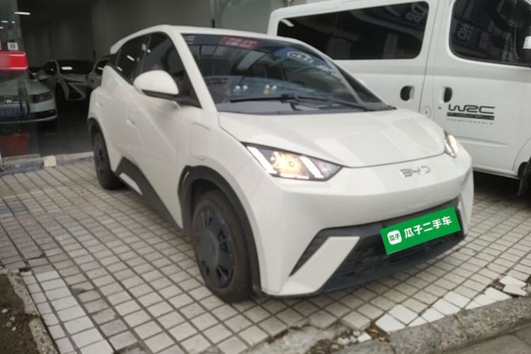 Used BYD Seagull 2025 305km Active Version Front Right 45 Deg