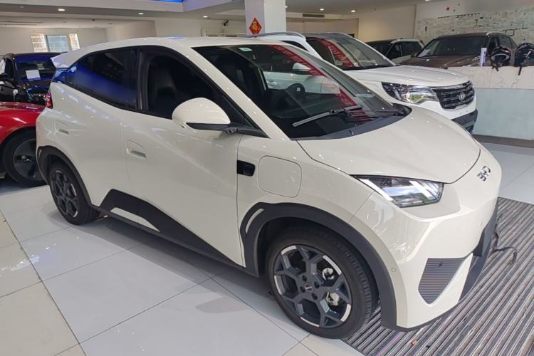Used BYD Seagull 2025 Smart Drive Version 305 km Freedom Edition Front Right 45 Deg