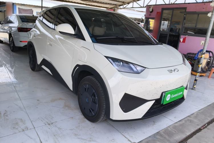 Used BYD Seagull 2025 305km Active Version Front Right 45 Deg