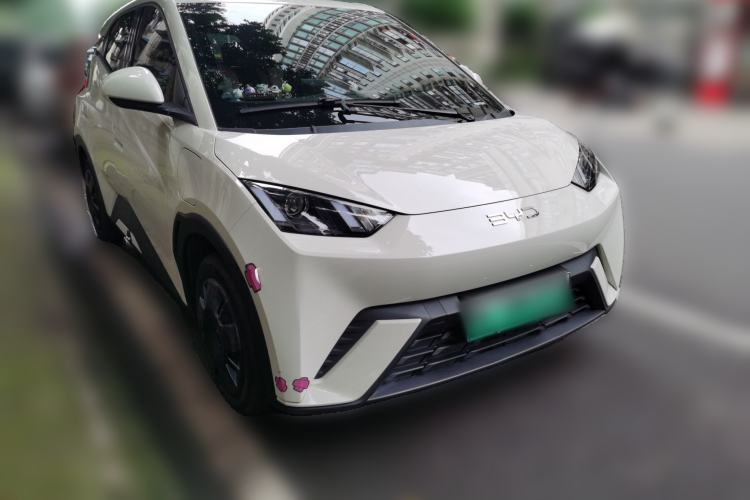 Used BYD Seagull 2025 305km Active Version Front Right 45 Deg