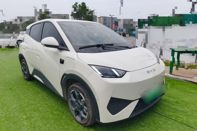 Used BYD Seagull 2025 Smart Drive Version 305 km Freedom Edition Front Right 45 Deg