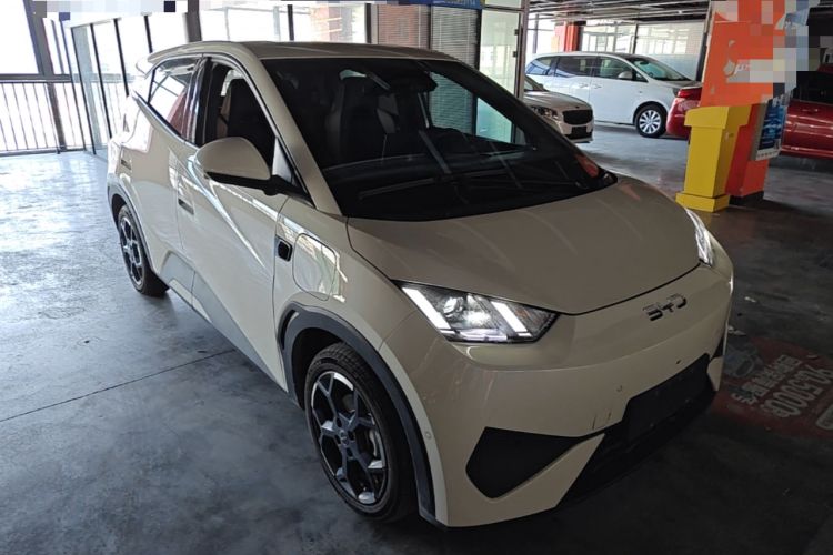 Used BYD Seagull 2025 Smart Drive Version 305 km Freedom Edition Front Right 45 Deg