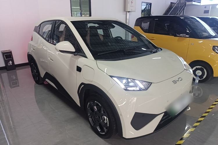 Used BYD Seagull 2025 Smart Drive Version 305 km Freedom Edition Front Right 45 Deg