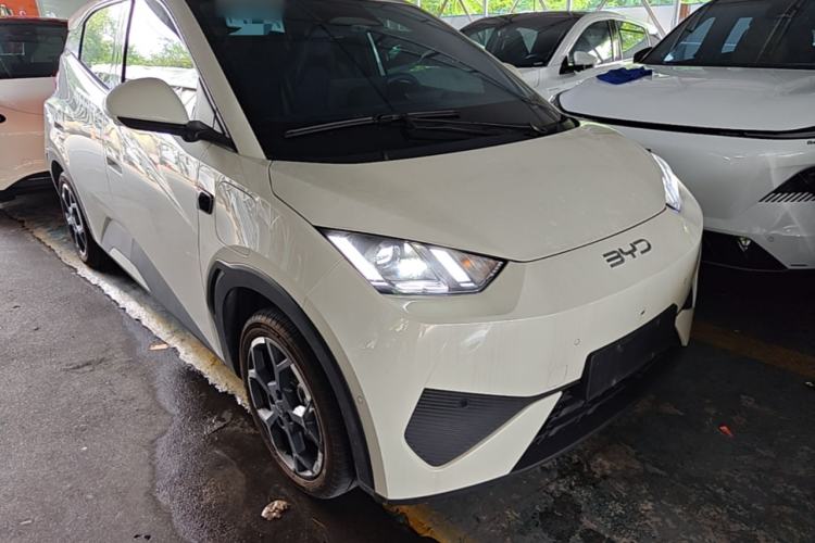 Used BYD Seagull 2025 Smart Drive Version 305 km Freedom Edition Front Right 45 Deg