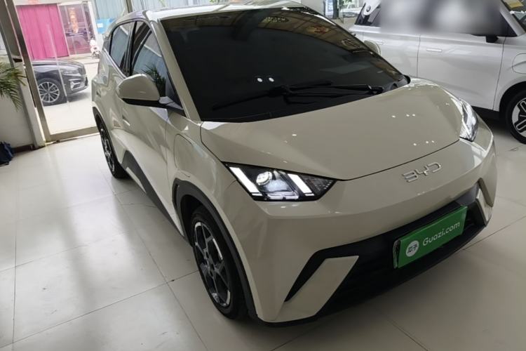 Used BYD Seagull 2025 305 km Free Version Front Right 45 Deg