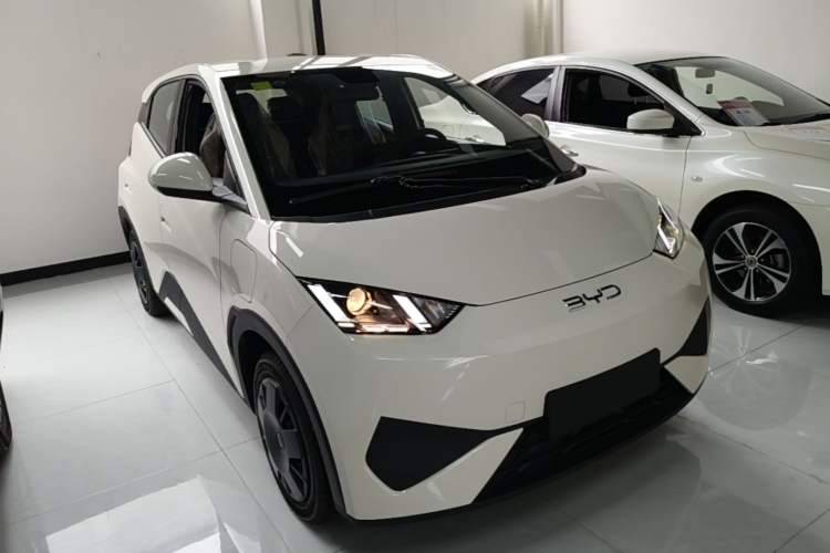 Used BYD Seagull 2025 Intelligent Driving Version 305 km Dynamic Edition Front Right 45 Deg