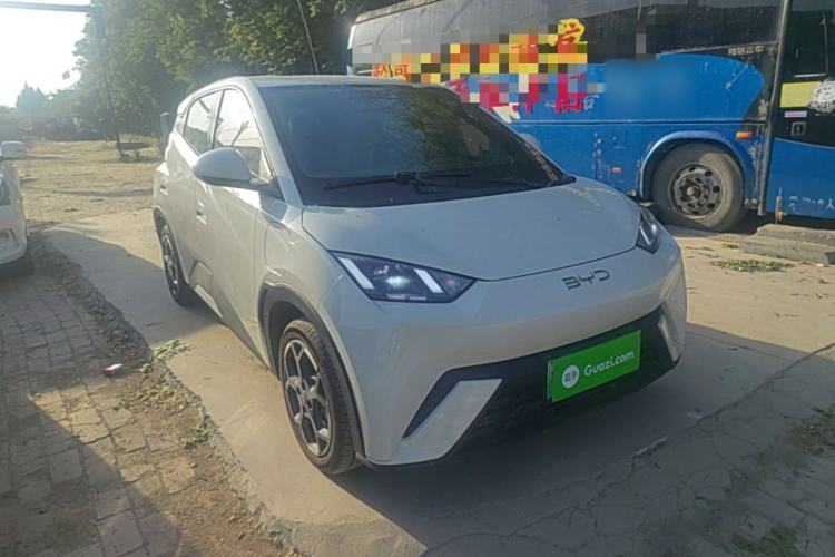 Used BYD Seagull 2025 305 km Free Version Front Right 45 Deg