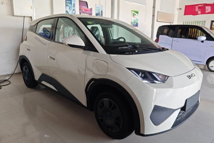Used BYD Seagull 2025 Intelligent Driving Version 305 km Dynamic Edition Front Right 45 Deg