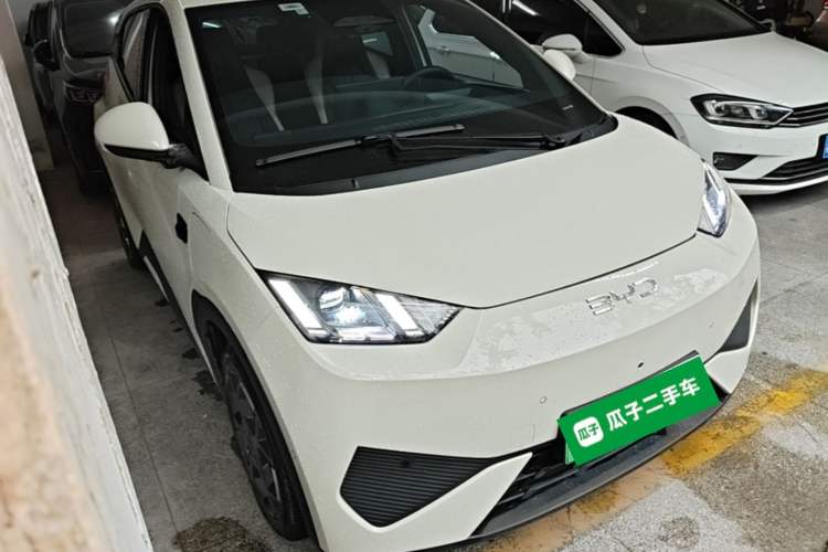 Used BYD Seagull 2025 Smart Drive Version 305 km Freedom Edition Front Right 45 Deg