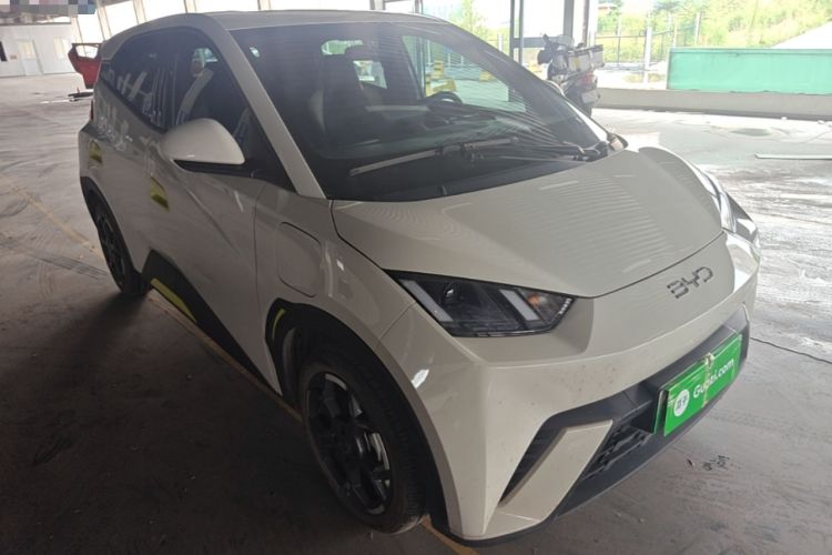 Used BYD Seagull 2025 405 km Flying Edition Front Right 45 Deg
