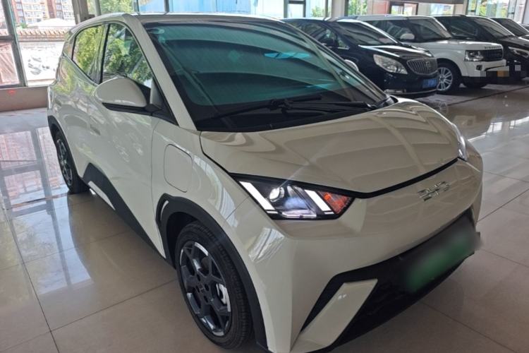 Used BYD Seagull 2025 305 km Free Version Front Right 45 Deg