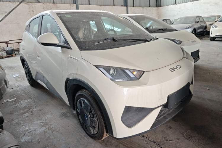 Used BYD Seagull 2025 Intelligent Driving Version 305 km Dynamic Edition Front Right 45 Deg
