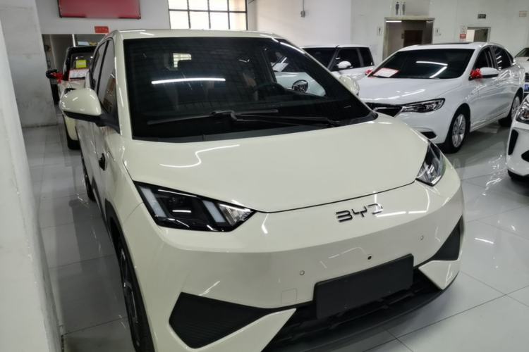Used BYD Seagull 2025 Smart Drive Version 305 km Freedom Edition Front Right 45 Deg