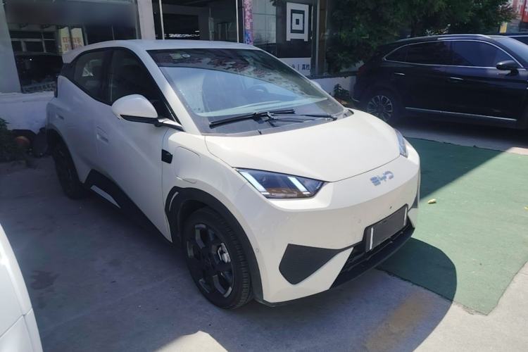 Used BYD Seagull 2025 Smart Drive Version 305 km Freedom Edition Front Right 45 Deg