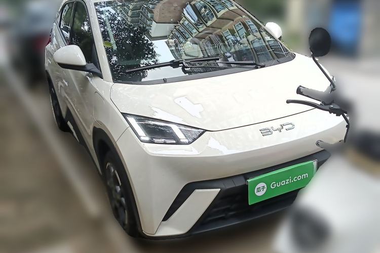 Used BYD Seagull 2025 305 km Free Version Front Right 45 Deg