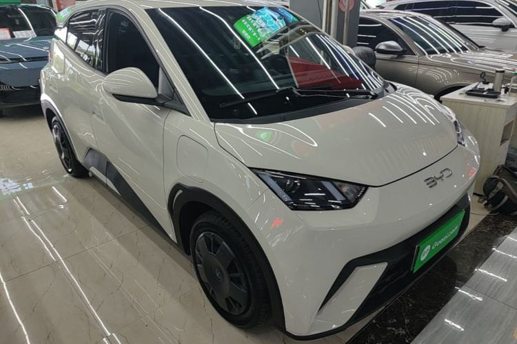 Used BYD Seagull 2025 305km Active Version Front Right 45 Deg
