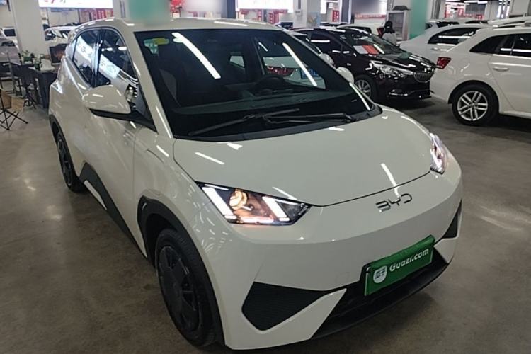 Used BYD Seagull 2025 Intelligent Driving Version 305 km Dynamic Edition Front Right 45 Deg