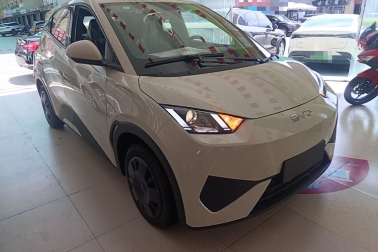 Used BYD Seagull 2025 Intelligent Driving Version 305 km Dynamic Edition Front Right 45 Deg