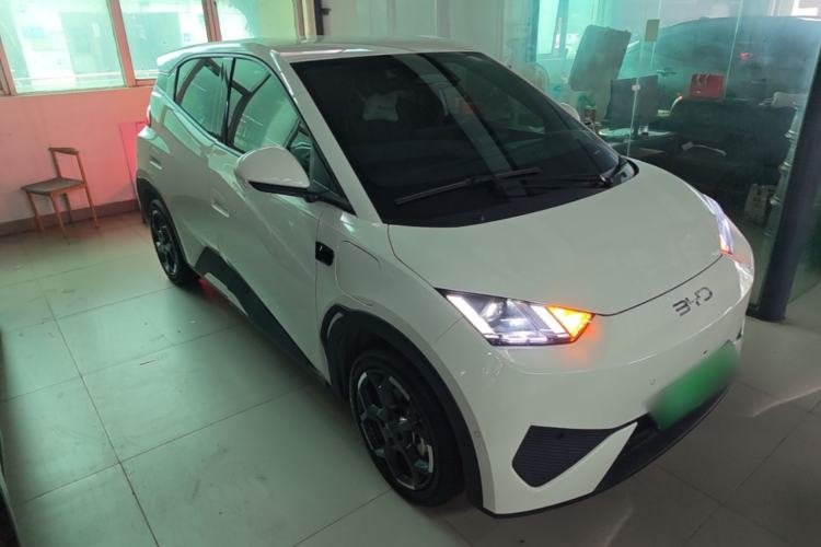 Used BYD Seagull 2025 Smart Drive Version 305 km Freedom Edition Front Right 45 Deg