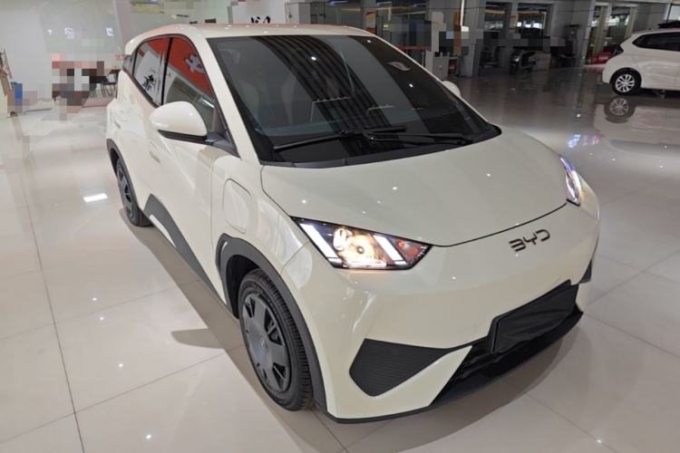 Used BYD Seagull 2025 Intelligent Driving Version 305 km Dynamic Edition Front Right 45 Deg