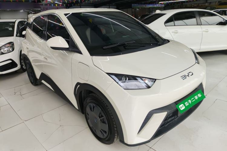 Used BYD Seagull 2025 305km Active Version Front Right 45 Deg