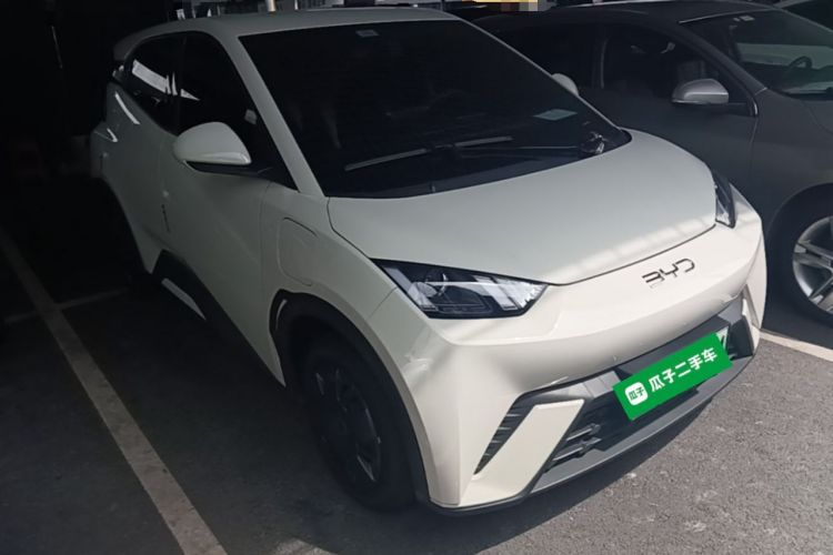 Used BYD Seagull 2025 305km Active Version Front Right 45 Deg