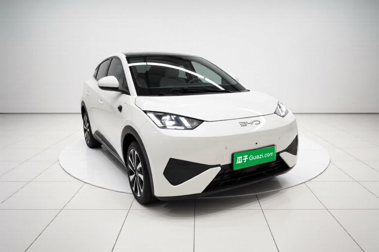 Used BYD Seagull 2025 Smart Drive Version 305 km Freedom Edition Front Right 45 Deg