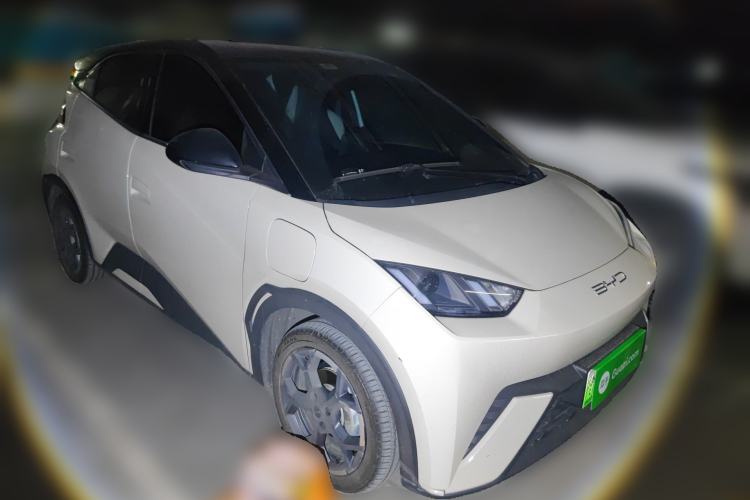 Used BYD Seagull 2025 305 km Free Version Front Right 45 Deg