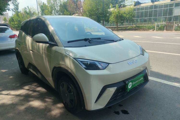 Used BYD Seagull 2025 305km Active Version Front Right 45 Deg