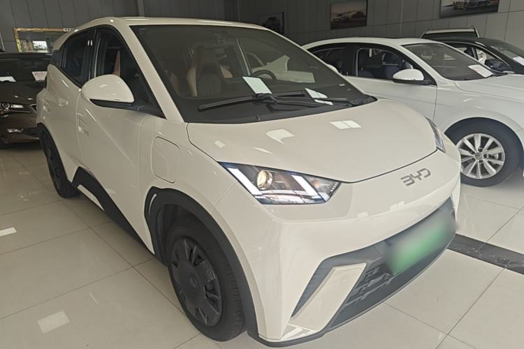 Used BYD Seagull 2025 305km Active Version Front Right 45 Deg