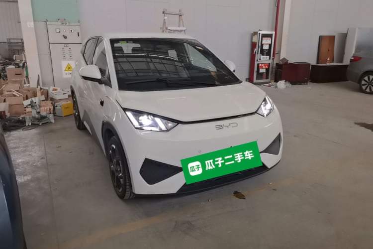 Used BYD Seagull 2025 Smart Drive Version 305 km Freedom Edition Front Right 45 Deg