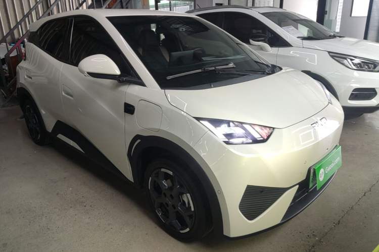 Used BYD Seagull 2025 Smart Drive Version 305 km Freedom Edition Front Right 45 Deg