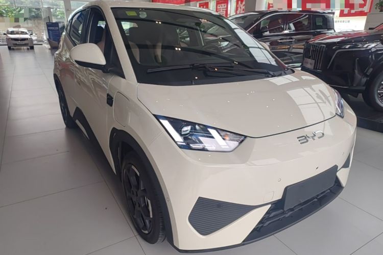 Used BYD Seagull 2025 Smart Drive Version 305 km Freedom Edition Front Right 45 Deg
