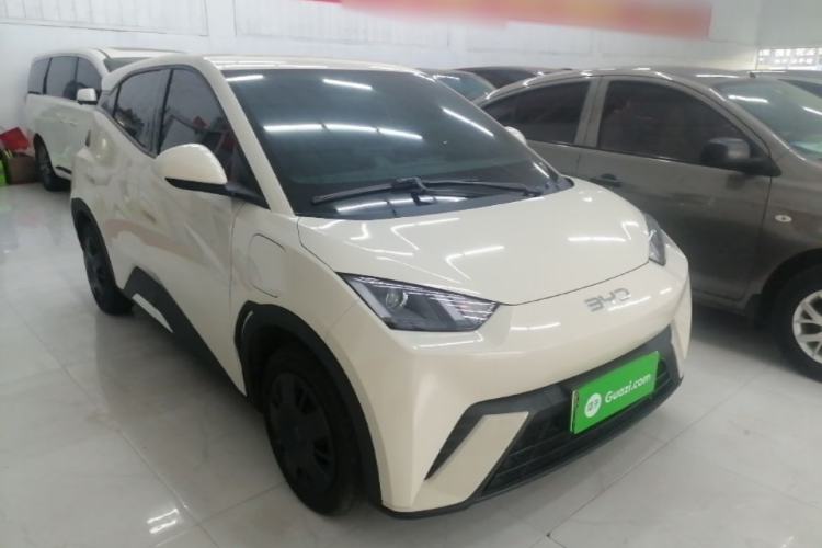 Used BYD Seagull 2025 305km Active Version Front Right 45 Deg