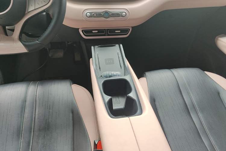 Used BYD Seagull 2025 Smart Drive Version 305 km Freedom Edition Gear Lever