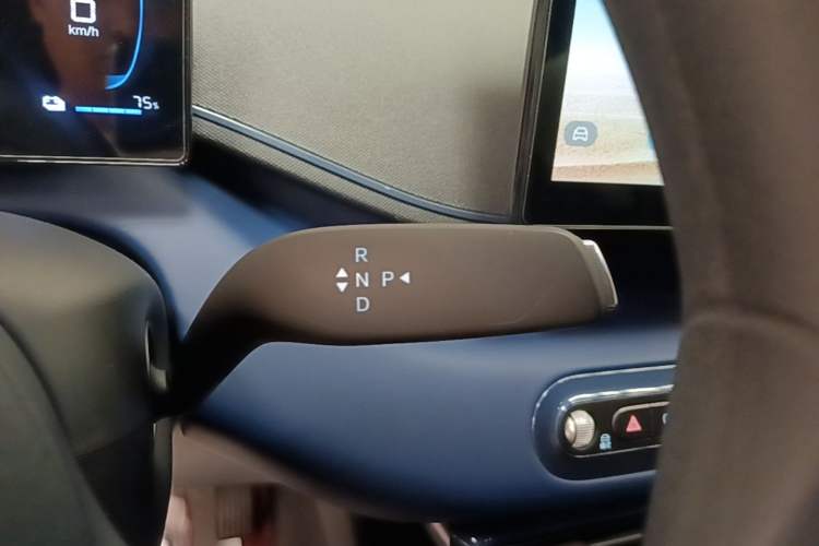 Used BYD Seagull 2025 Intelligent Driving Version 305 km Dynamic Edition Gear Lever
