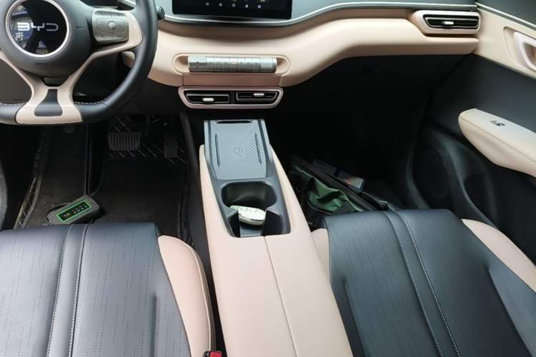 Used BYD Seagull 2025 405 km Flying Edition Gear Lever