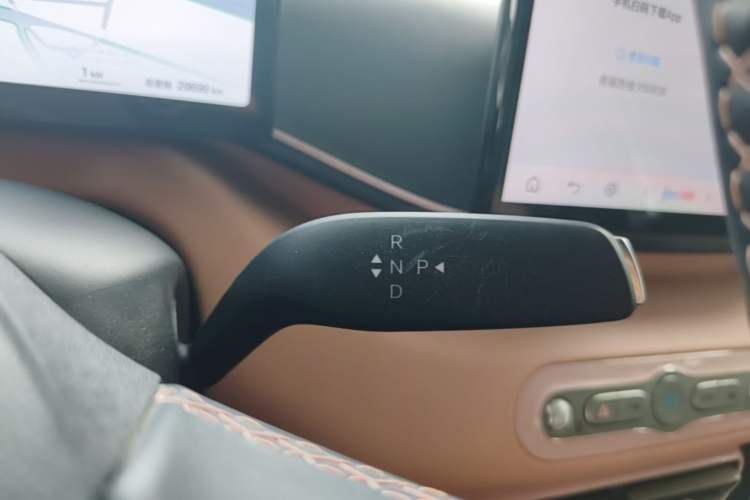 Used BYD Seagull 2025 Smart Drive Version 305 km Freedom Edition Gear Lever