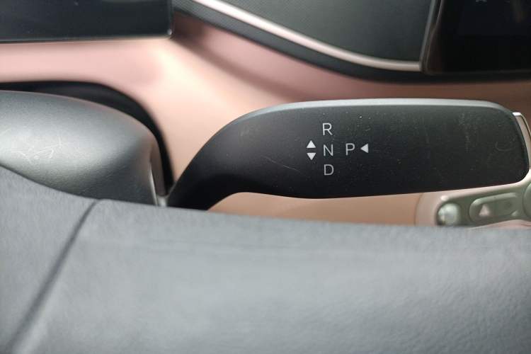 Used BYD Seagull 2025 Intelligent Driving Version 305 km Dynamic Edition Gear Lever