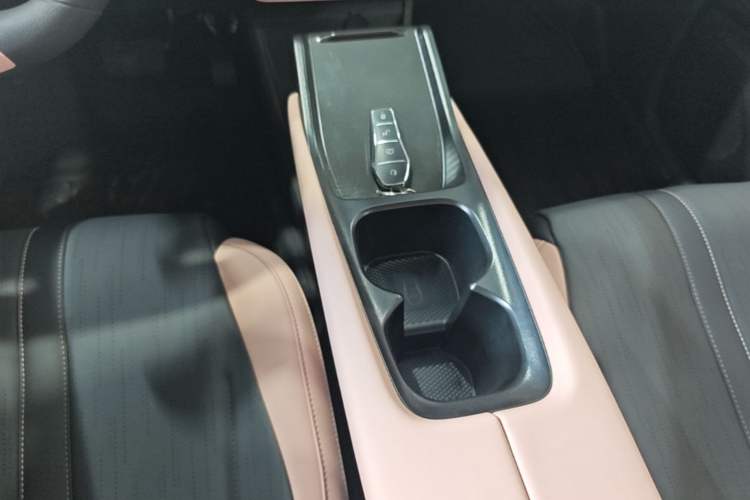 Used BYD Seagull 2025 Intelligent Driving Version 305 km Dynamic Edition Gear Lever