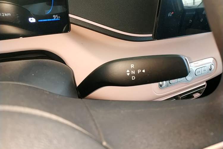 Used BYD Seagull 2025 Intelligent Driving Version 305 km Dynamic Edition Gear Lever