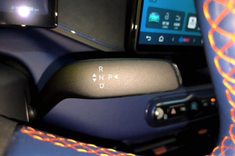 Used BYD Seagull 2025 Smart Drive Version 305 km Freedom Edition Gear Lever