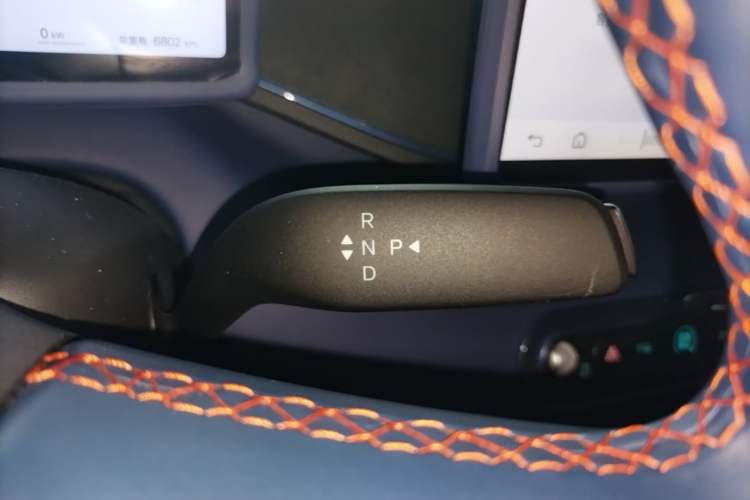 Used BYD Seagull 2025 Smart Drive Version 305 km Freedom Edition Gear Lever