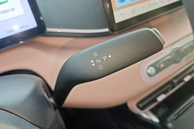 Used BYD Seagull 2025 Smart Drive Version 305 km Freedom Edition Gear Lever